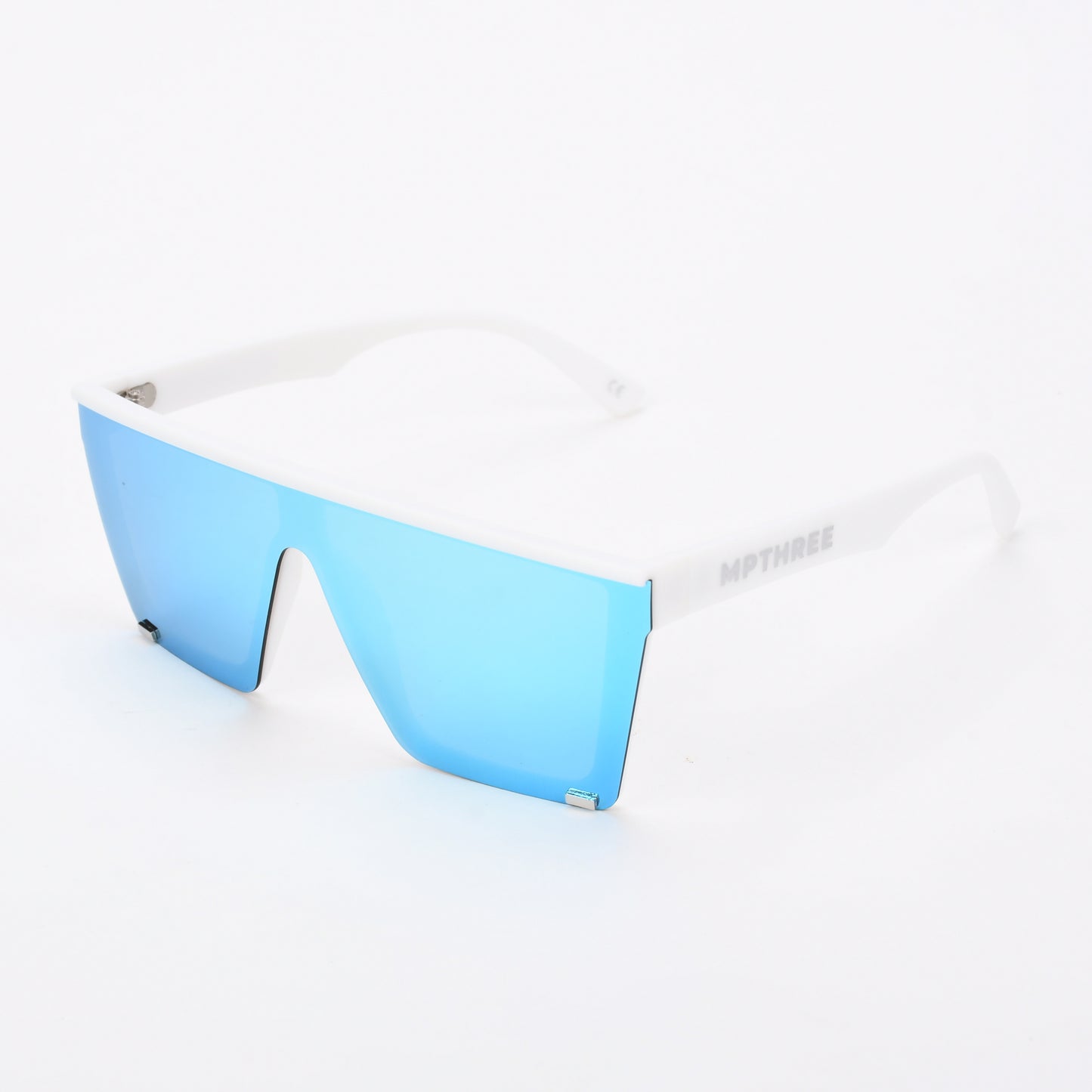 Baseball sunglasses, oakleys, 100%, 100 percent sunglasses, speedcraft, baseball sunglasses, baseball glasses, shades, best baseball sunglasses, polarized sports glasses, oakley sutros, baseball, sports fashion glasses, sporty glasses, youth, adult